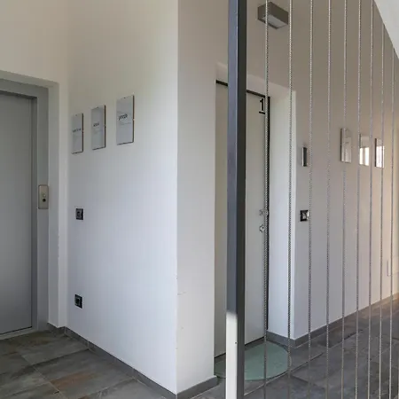 Aprica16 Loft House * Milano